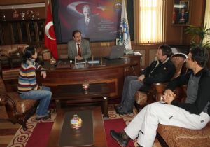 2011 e Almanya açılımı